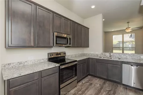 2112 Markley Dr, Bryan, TX 77807 photo 21