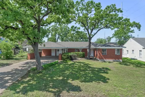 3202 Crane, Bryan, TX 77801 photo 6