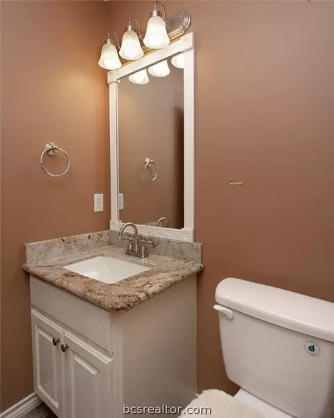 3927 Park Hurst Dr, Bryan, TX 77802 photo 14