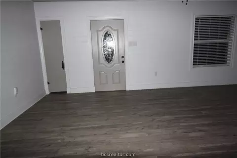 1208 E 30th St, Bryan, TX 77802 photo 6