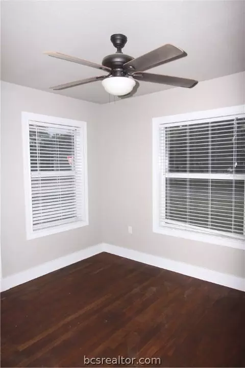 1208 E 30th St, Bryan, TX 77802 photo 9