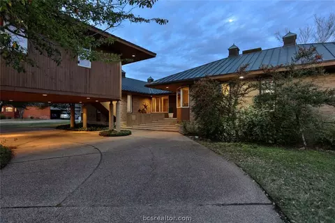 2421 E Briargate Dr, Bryan, TX 77802 photo 28