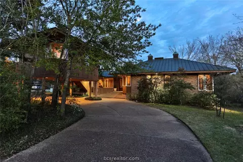 2421 E Briargate Dr, Bryan, TX 77802 photo 29