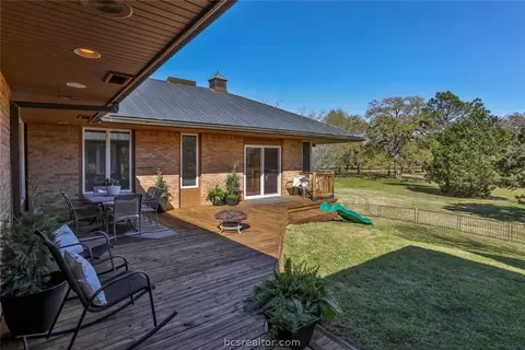 2421 E Briargate Dr, Bryan, TX 77802 photo 24