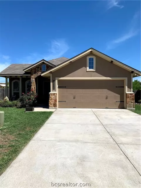 3036 Positano Dr, Bryan, TX 77808 photo 2