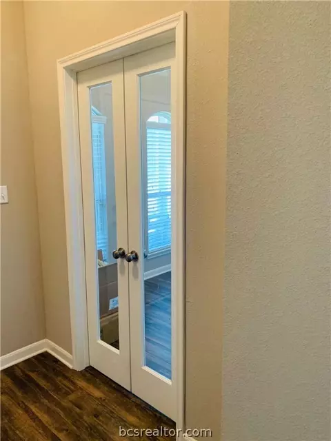 3036 Positano Dr, Bryan, TX 77808 photo 8