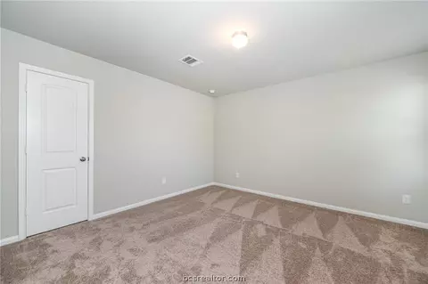 990 Crossing Dr, Bryan, TX 77803 photo 34