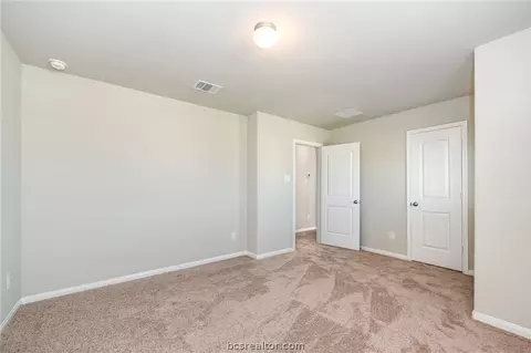 990 Crossing Dr, Bryan, TX 77803 photo 32