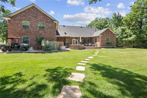 9191 Hensarling Ln, Bryan, TX 77808 photo 26