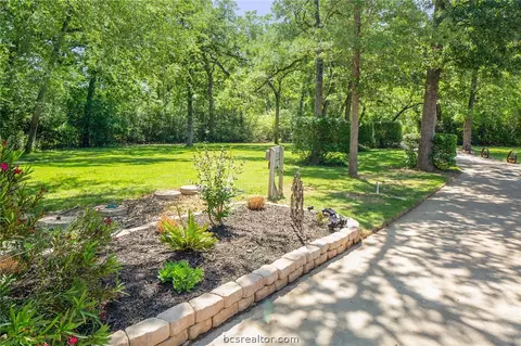 9191 Hensarling Ln, Bryan, TX 77808 photo 36
