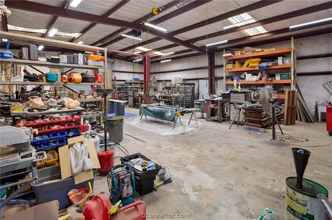 9191 Hensarling Ln, Bryan, TX 77808 photo 33