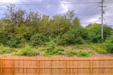 994 Crossing Dr, Bryan, TX 77803 photo 20