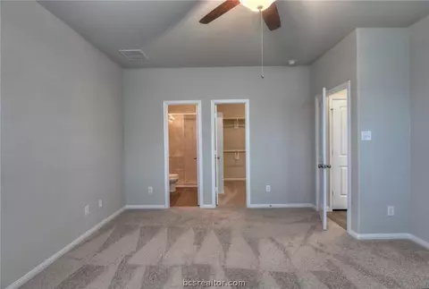 994 Crossing Dr, Bryan, TX 77803 photo 7
