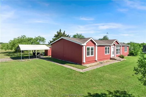 5520 Wellhead Ln, Bryan, TX 77808 photo 2