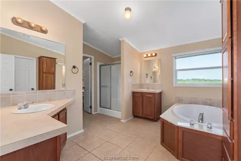 5520 Wellhead Ln, Bryan, TX 77808 photo 12