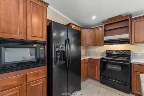 5520 Wellhead Ln, Bryan, TX 77808 photo 9