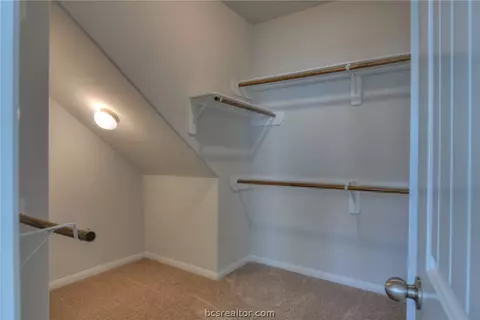978 Crossing Dr, Bryan, TX 77803 photo 9