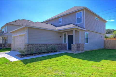 978 Crossing Dr, Bryan, TX 77803 photo 1