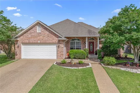 5204 Draycott Ct, Bryan, TX 77802 photo 2