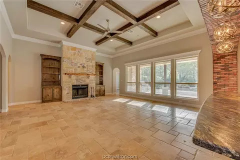 3912 Austins Estates Dr, Bryan, TX 77808 photo 9