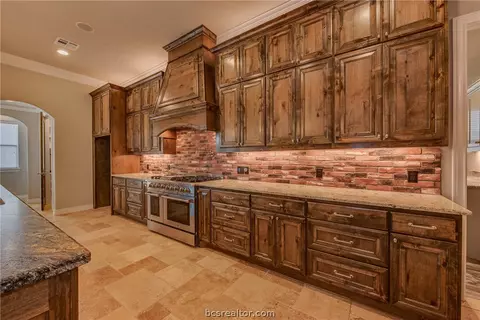 3912 Austins Estates Dr, Bryan, TX 77808 photo 16