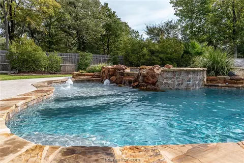 3912 Austins Estates Dr, Bryan, TX 77808 photo 42