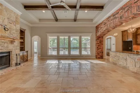 3912 Austins Estates Dr, Bryan, TX 77808 photo 8
