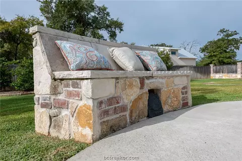3912 Austins Estates Dr, Bryan, TX 77808 photo 46