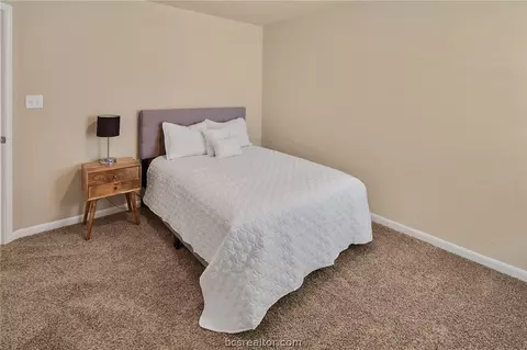 2111 Stubbs Dr, Bryan, TX 77807 photo 28