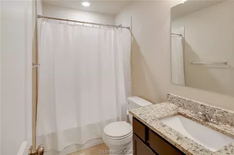 2111 Stubbs Dr, Bryan, TX 77807 photo 30