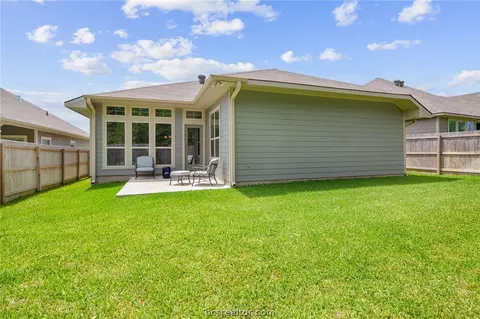 2111 Stubbs Dr, Bryan, TX 77807 photo 34