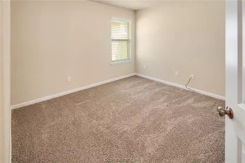2111 Stubbs Dr, Bryan, TX 77807 photo 29