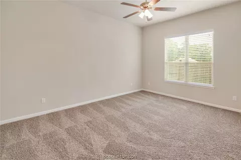 2111 Stubbs Dr, Bryan, TX 77807 photo 20