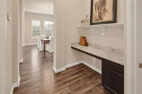 2111 Stubbs Dr, Bryan, TX 77807 photo 26