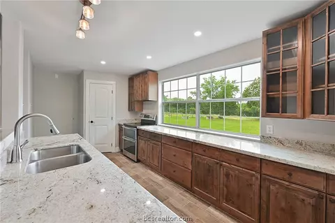2249 Pleasant Hill Rd, Bryan, TX 77807 photo 9
