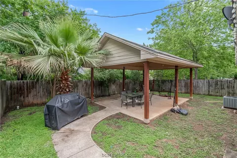 1106 E 27th St, Bryan, TX 77803 photo 18