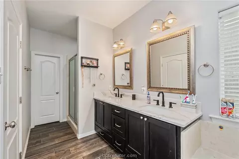 1106 E 27th St, Bryan, TX 77803 photo 14