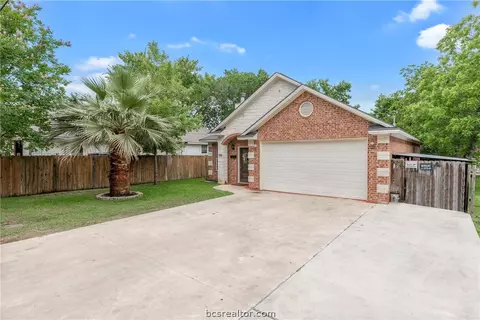 1106 E 27th St, Bryan, TX 77803 photo 2