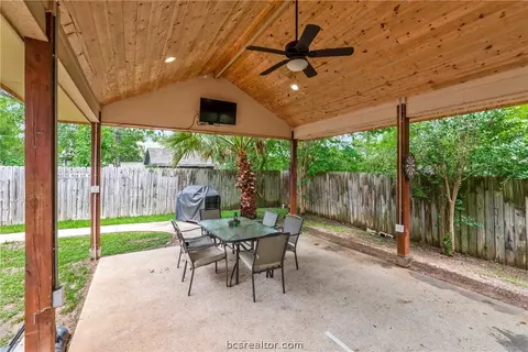 1106 E 27th St, Bryan, TX 77803 photo 19