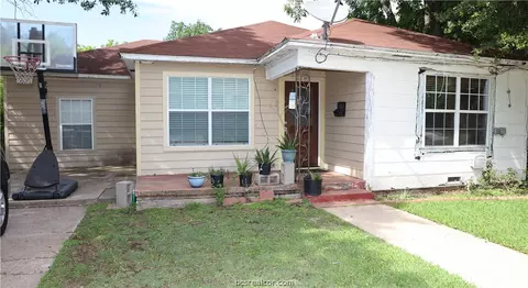 504 E 24th St, Bryan, TX 77803 photo 22
