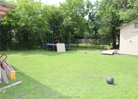 504 E 24th St, Bryan, TX 77803 photo 24