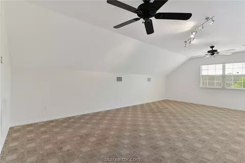 5802 Easterling Dr, Bryan, TX 77808 photo 34