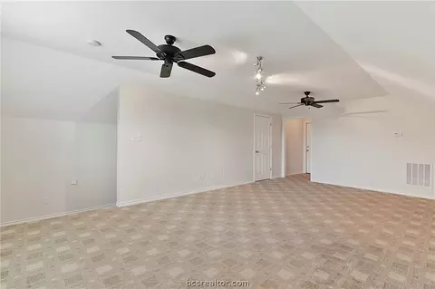 5802 Easterling Dr, Bryan, TX 77808 photo 35
