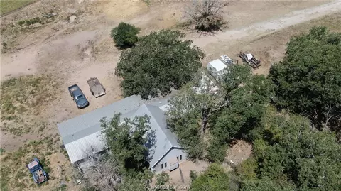1720 Cr 347 Loop, Gause, TX 77857 photo 3