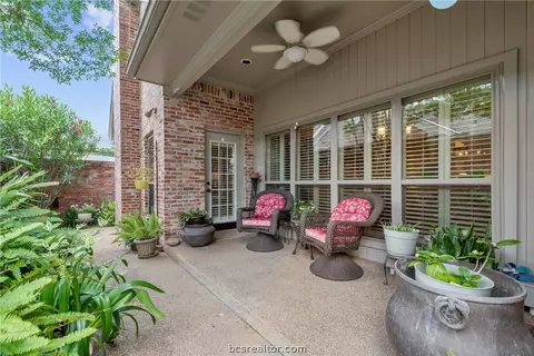 1322 Lyndhurst Dr, Bryan, TX 77802 photo 29