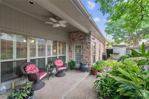 1322 Lyndhurst Dr, Bryan, TX 77802 photo 28