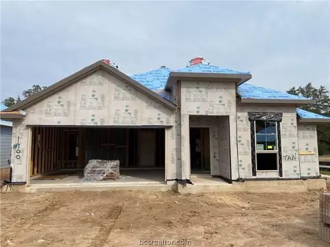 1900 Cartwright St, Bryan, TX 77807 photo 1