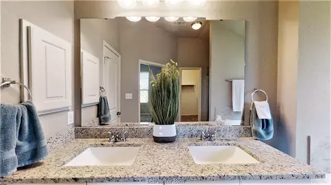 2016 Stubbs Dr, Bryan, TX 77807 photo 16