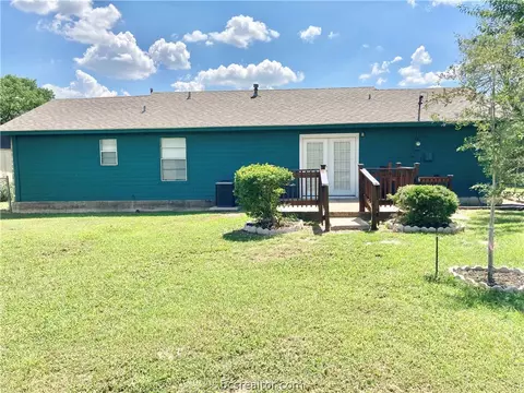 804 Dumas Dr, Bryan, TX 77803 photo 17