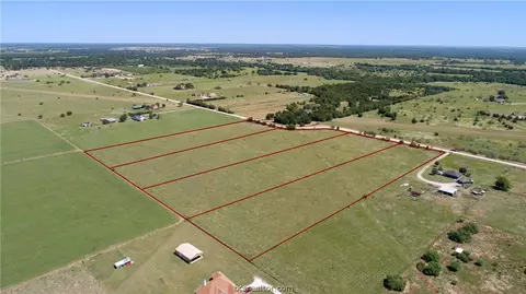 5955 Zweifel Rd, Bryan, TX 77808 photo 4